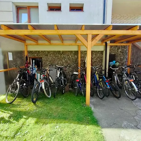 Проживание в семье U Rybaka *